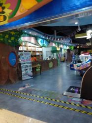 -利奥梦幻主题乐园(爱琴海购物公园店)