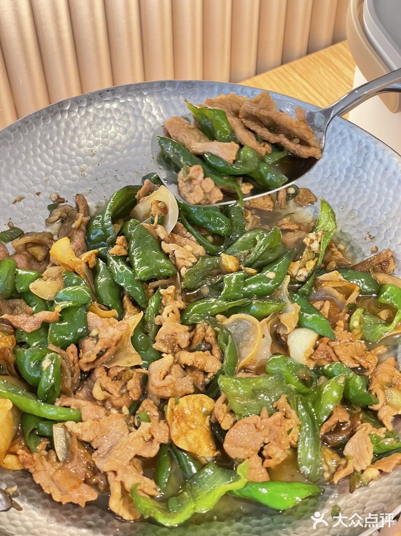 广州湘菜餐厅推荐｜今天的快乐是以饭湘许给的