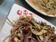 麻辣鸭肠-屯老二农家铁锅炖·行业领军者(梅江店)
