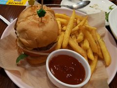 -斯比特花园西餐厅(东方商厦店)