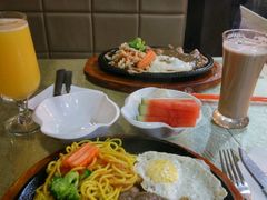 -臻品爵士牛排西餐厅(广场店)