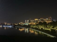 -曼哈顿商业广场(升龙广场店)