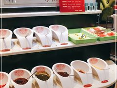 自助调料区-密友回转自助火锅(中海环宇城店)