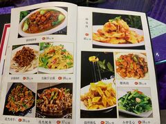 -东北饺子王(港澳广场购物中心店)