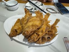 炸偏口鱼-方城小吃店