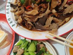 -鲁南仔·滕州炒鸡(经三路店)