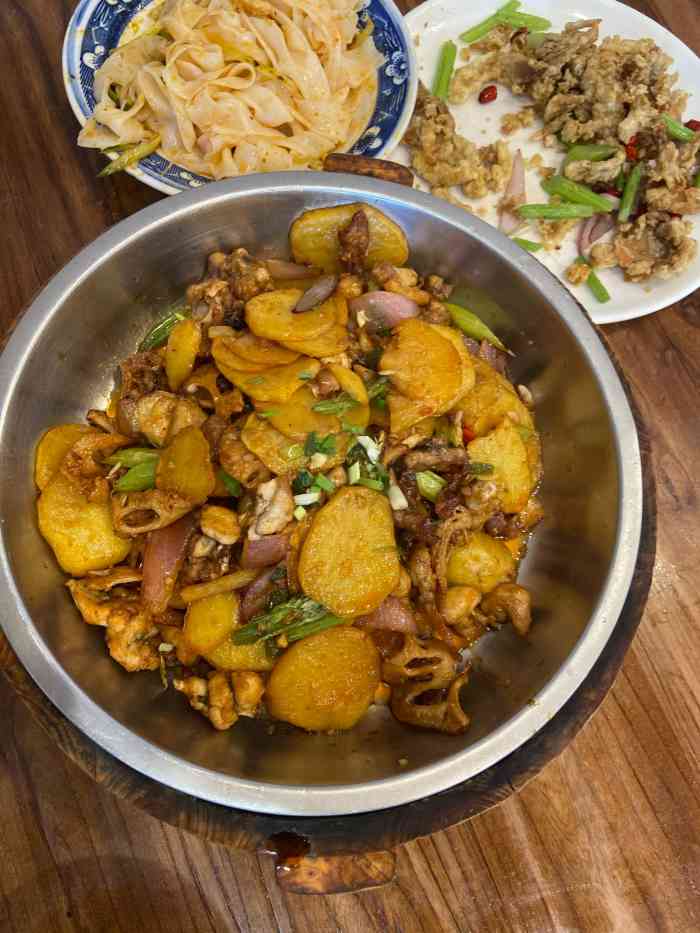 秦川人家(民生路店)-"想吃陕西菜,朋友推荐去的,就在民生路张杨.