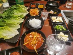 -肉甲韩国木炭烤肉(新壹街1店)