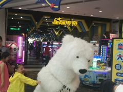 -反斗乐园π·电玩·高空拓展·蹦床(龙华天虹店)