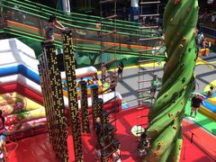 -蒙特利亲子乐园