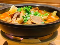 -云海肴·汽锅鸡·云南菜(天山百盛优客店)