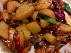 新疆大盘鸡-新粤新疆菜清真餐厅(拱北店)
