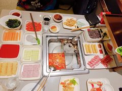 -海底捞火锅(雄峰城店)