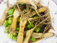 -臻鲜燕海鲜融合餐厅(金陵style店)
