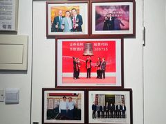 -华致名酒库雪茄烟酒(荣科路店)