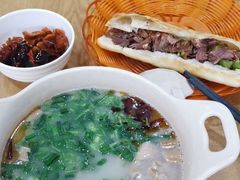 -金诚张妈妈羊汤·驴肉火烧(旧宫佳和园店)