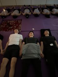 -亚太瑜伽普拉提学院