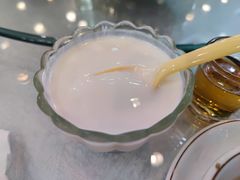 酸奶-马尔龙新疆饭店·清真(瑞景店)