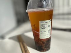 -喜茶(迪士尼小镇·平行宇宙店)