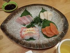 刺身拼盘中-宝寿司(红瓦寺店)