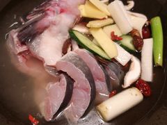 原味原汁锅-鲜潭蒸汽石锅鱼(五道口购物中心店)