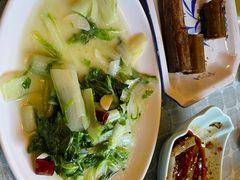 -小厨子私房菜·云南美食店