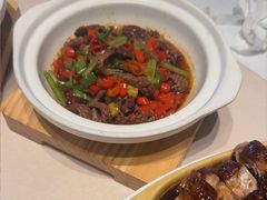 -八府香鸭·啫啫煲(华山路店)