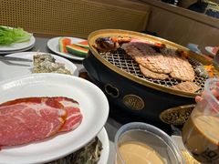 -山焱·炭火自助烤肉(周浦万达店)