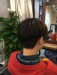 -A  Hair Salon