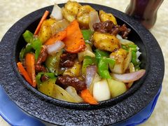 香蕉牛柳石锅拌饭-缘久缘米粉(新街口店)