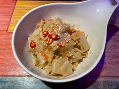 -多嘴超级肉蟹煲(杉杉国潮主题店)