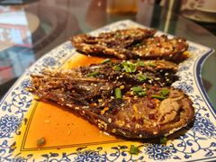 -牟记江湖重庆地标特色菜鱼蛋海鲜羊蝎子(巴南区黑金冠十多年好店)