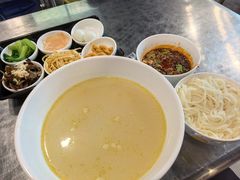 -湛记蘸水米线(粉巷店)