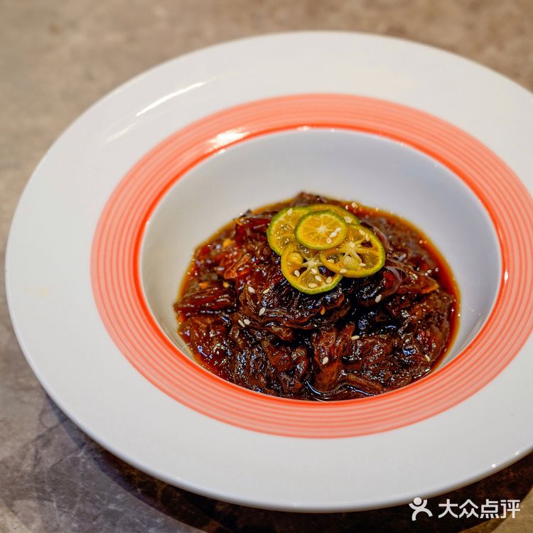 🌟 巨资打造“小圆明园”，年夜饭来这家中餐厅倍有面儿‼️
