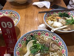 -鑫花溪牛肉米粉(凤凰街创始总店)