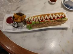 珍宝热狗皇伴薯条-翠華餐廳(浦东机场T1店)