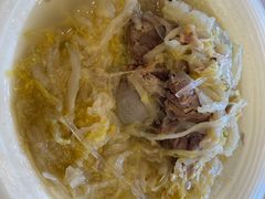浓汤棒骨烩酸菜-京滨饭店·餐厅(阜外大街店)