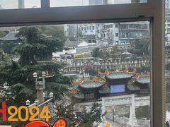 -包整·丝娃娃(一览甲秀楼风景店)