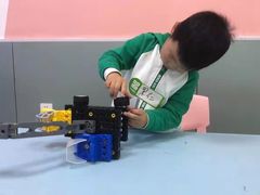 -童程童美少儿编程乐高机器人(世纪都会校区)