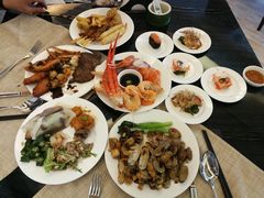 -东方红海鲜百汇(国际大厦店)