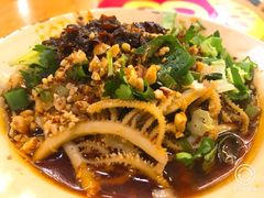 -拈签一笑黄牛肉辣卤串串