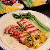 独特配方精心烤制，广式烧鹅真的香