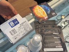 -上海网星眼镜批发·蔡司依视路官方授权(三叶眼镜城店)