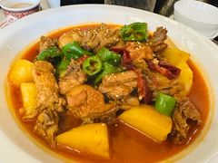 新疆大盘鸡-清真·卡德尔大叔新疆主题餐厅(龙汇路店)
