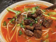-粉八·云南米线·建水烧烤(常熟路店)