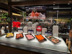 -钱小奴海鲜自助黑金店(杭州滨江龙湖店)