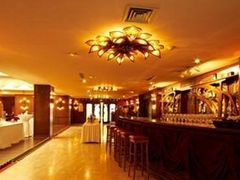 -马克西姆俄罗斯餐厅(通亚街店)