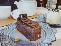 温哥华黑巧克力-RGF(巨鹿路店)