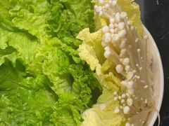 -红鼎豆捞·非遗鲍皇汤火锅(宝丰路店)