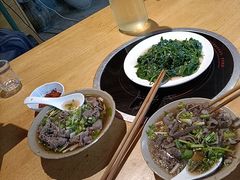 -大众跷脚牛肉馆·非遗传承单位(峨眉山店)